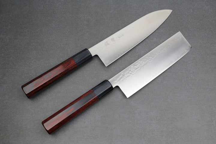 Messerset Japan aus einem Nakiri und einem Santoku.