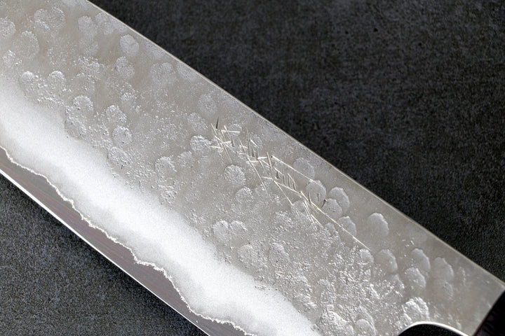 Gyuto 210mm Matsubara Blue #2 - Tsuchime finished, Walnuss Griff