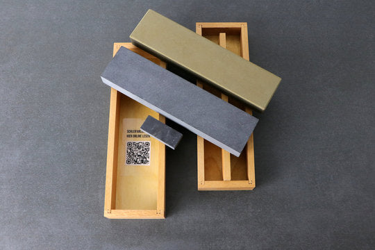 Schleifsteinset Basic in Holzbox  mit zwei Einzelsteinen in feiner und ultrafeiner Körnung