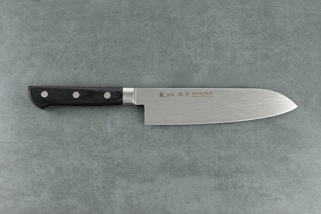 Santokumesser 17 cm – 69 Lagen Damast AUS-10 | Schwarzer Holzgriff