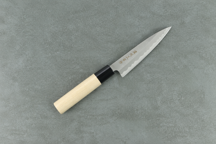 Japanisches Kochmesser Petty mit hellem Holzgrif