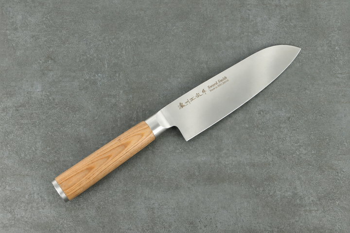 Modernes Santokumesser original aus Japan