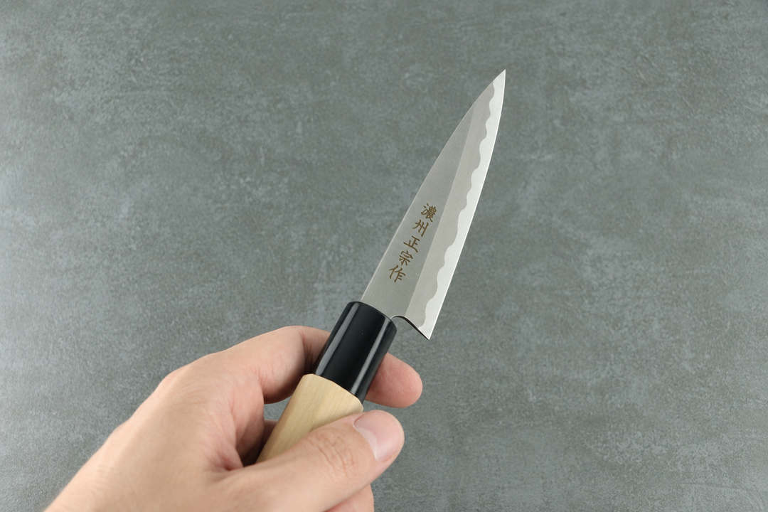 Petty Kochmesser mit japanischem Klingenaufbau